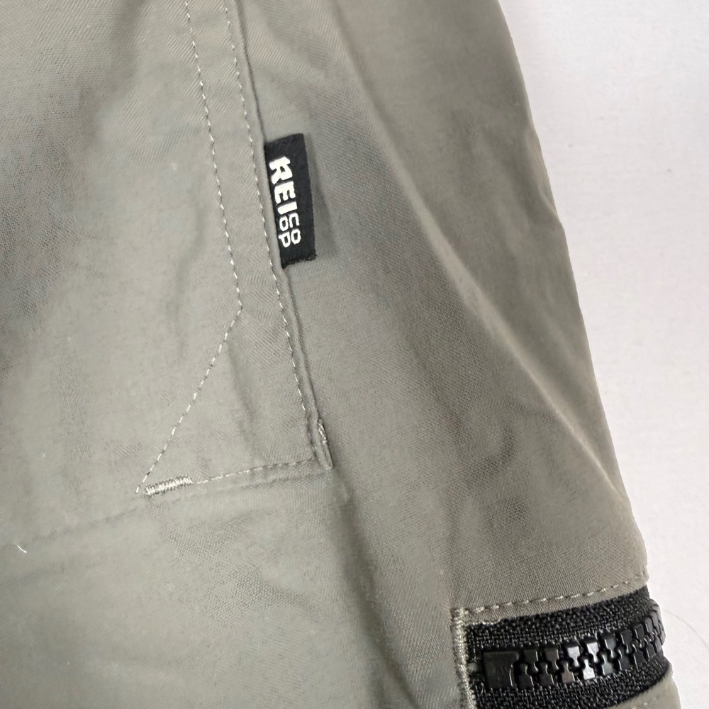 REI Co-op Mens Hiking Pants 32x30 Gray Straight Leg Cargo Pocket Outdoor Trek - Picture 7 of 12
